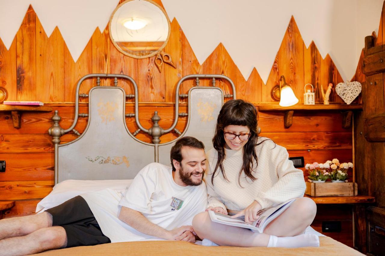 Hotel&Restaurant Armanac De Toubie Arnad Dış mekan fotoğraf
