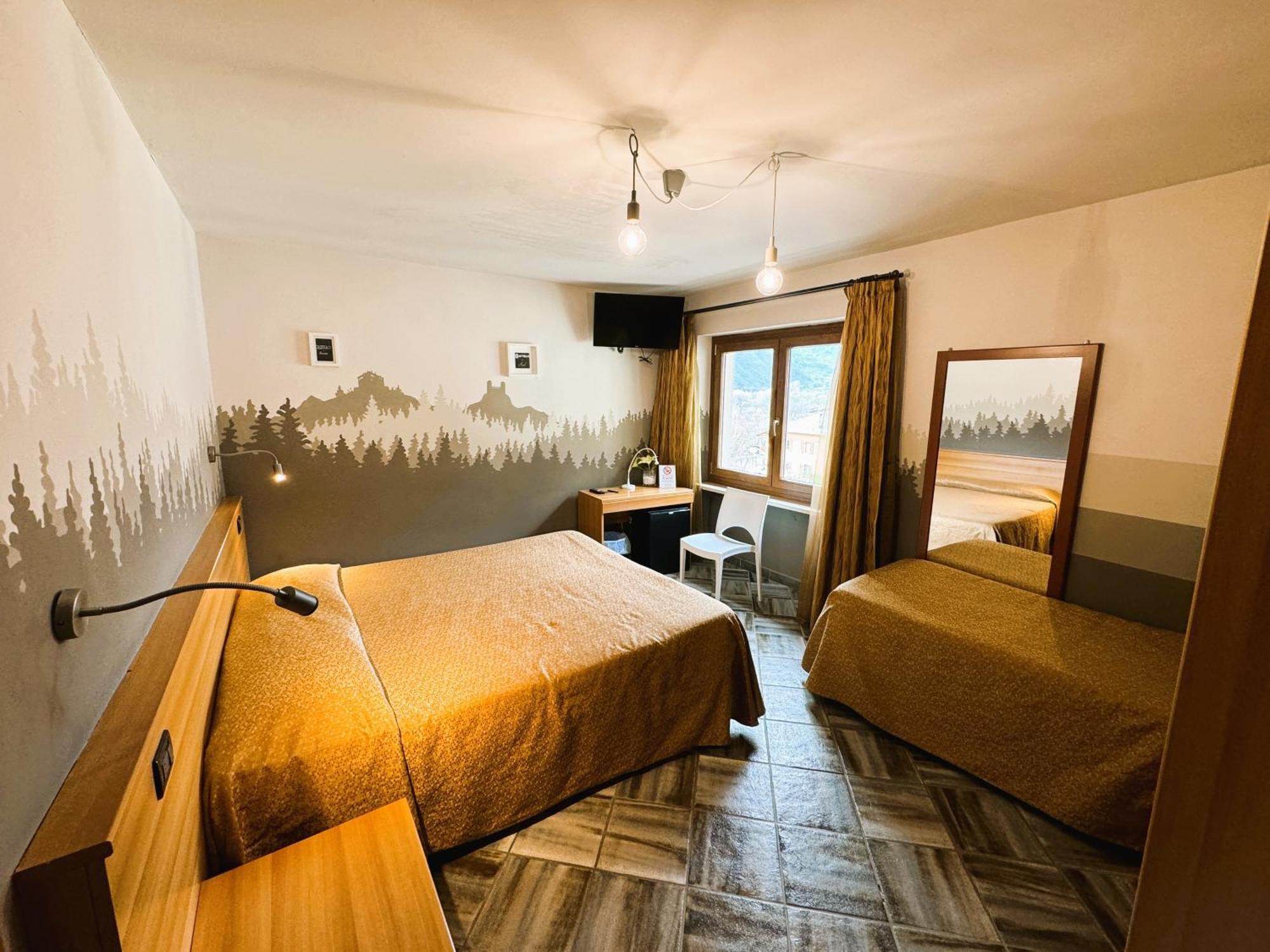 Hotel&Restaurant Armanac De Toubie Arnad Dış mekan fotoğraf
