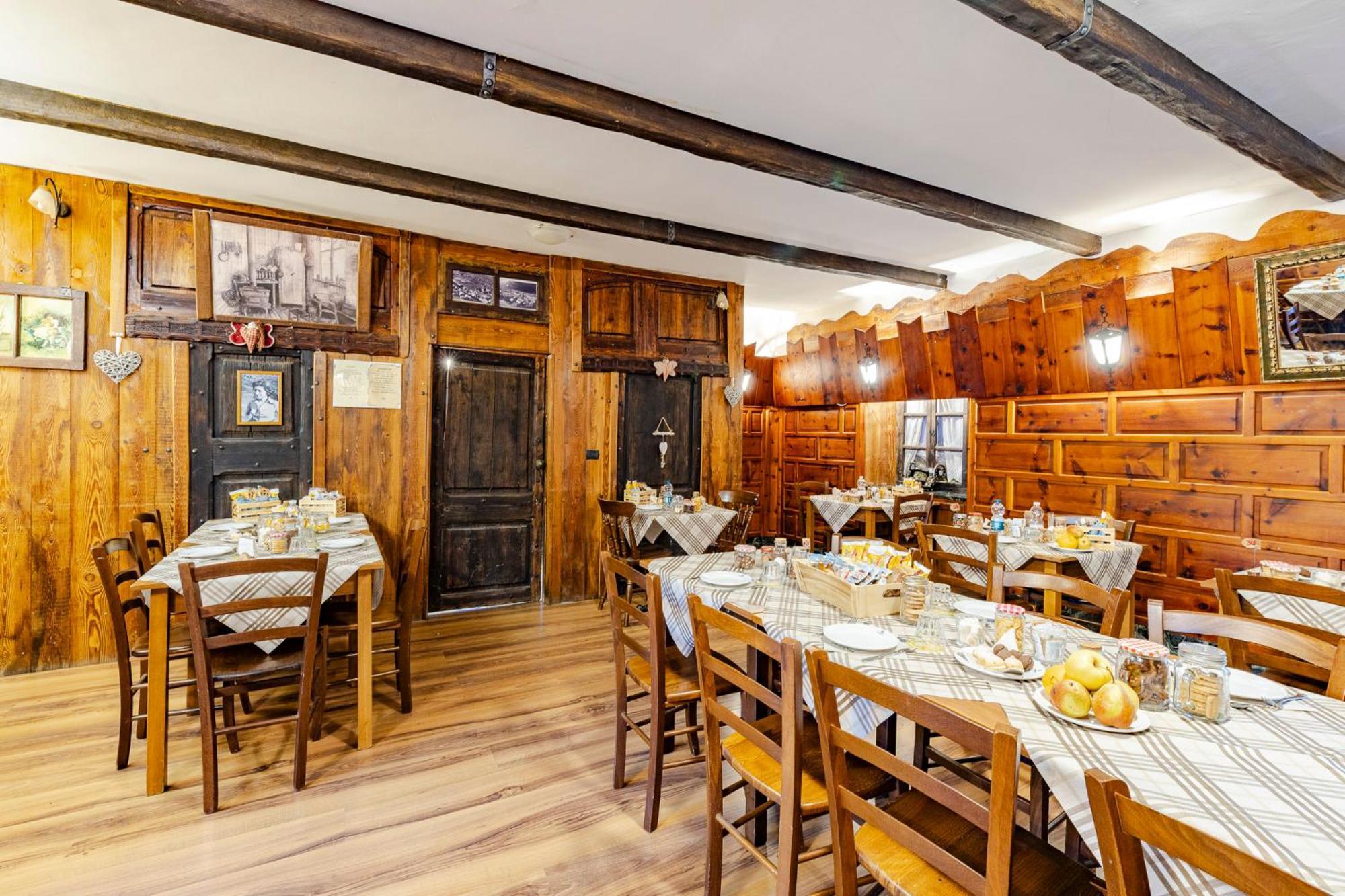 Hotel&Restaurant Armanac De Toubie Arnad Dış mekan fotoğraf