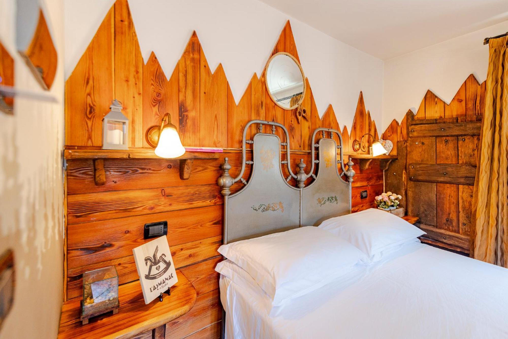 Hotel&Restaurant Armanac De Toubie Arnad Dış mekan fotoğraf