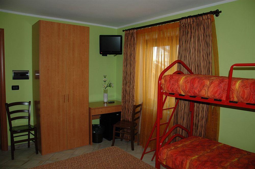 Hotel&Restaurant Armanac De Toubie Arnad Dış mekan fotoğraf