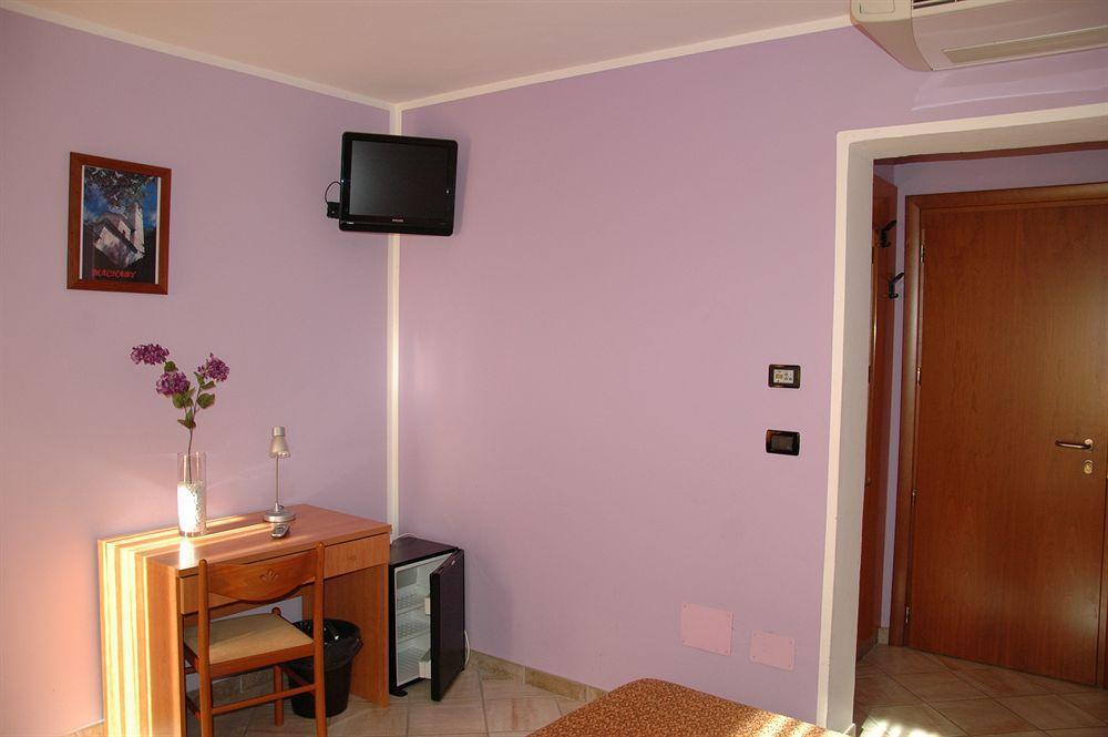 Hotel&Restaurant Armanac De Toubie Arnad Dış mekan fotoğraf